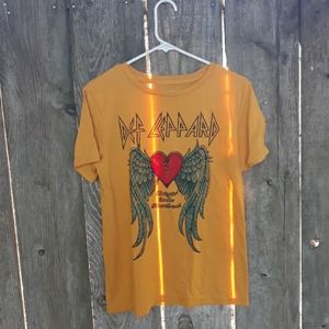 Def Leppard M band Tee